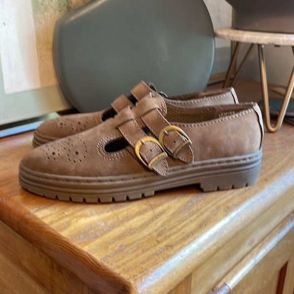 SOLD ON INSTA. - Picture 4 of 11